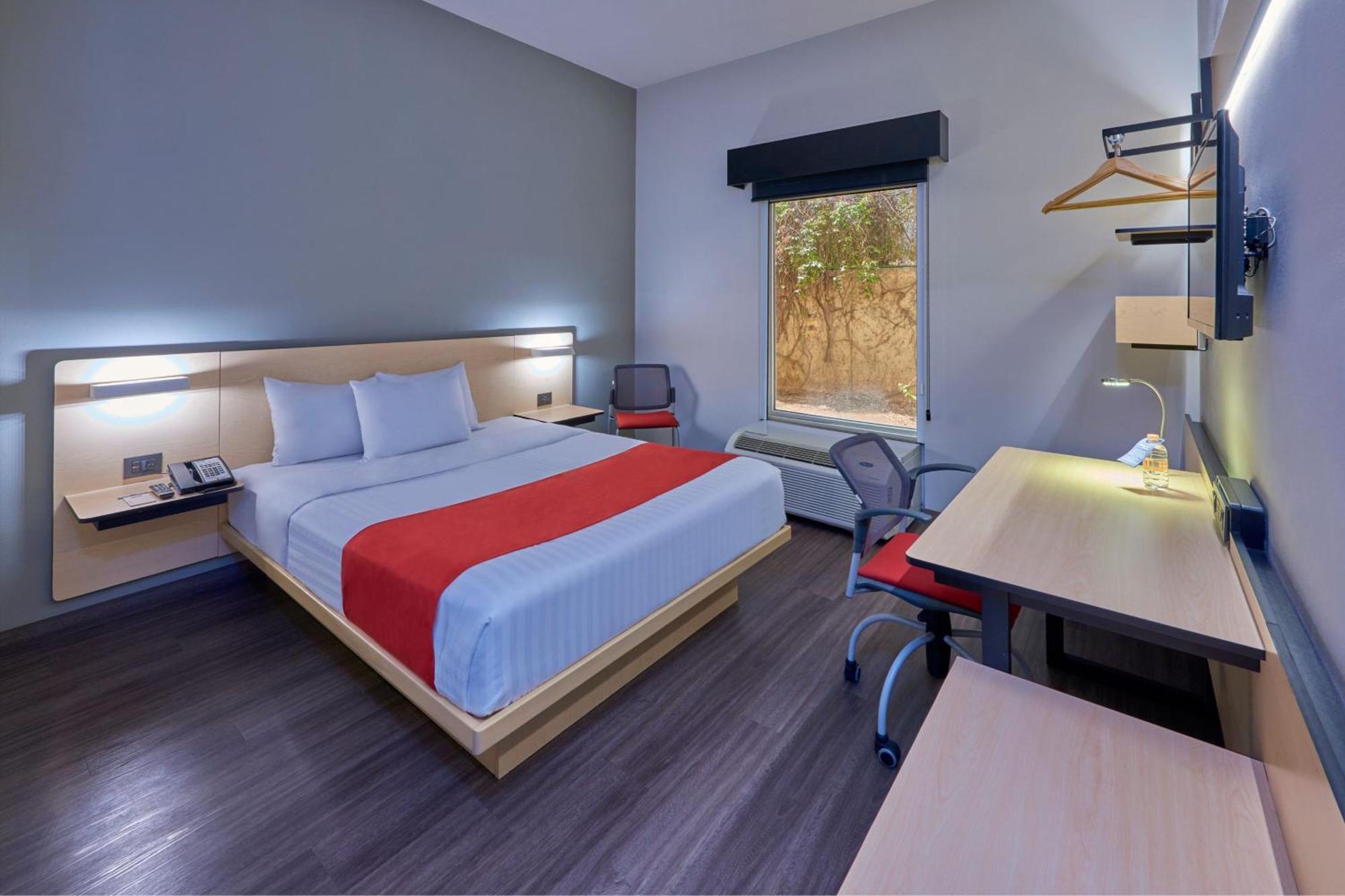 City Express By Marriott Saltillo Norte Exterior foto